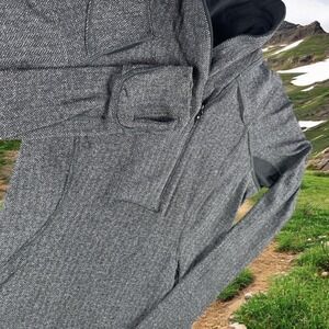 Lululemon Define Jacket‎ Women XS Herringbone Gray Thumbholes Activewear Nulu